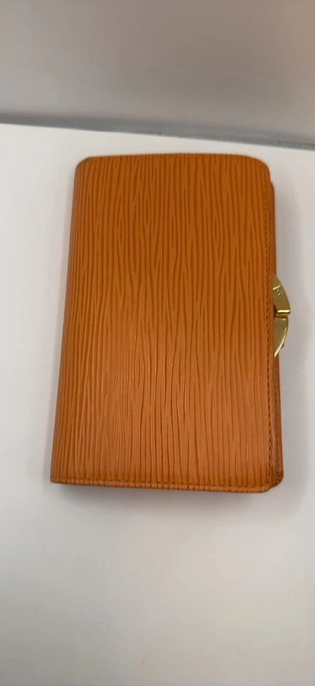 Cartera Louis Vuitton naranja Portemont vienesa 5,3 pulgadas Foto 3 de 4