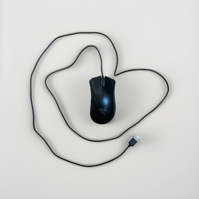 Razer DeathAdder Essential Maus USB kabelgebunden 6400 DPI Schwarz