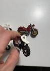 4 Lego Motorcycles One Red, Three White And One Lego City Police Motorcycle — photo 4
