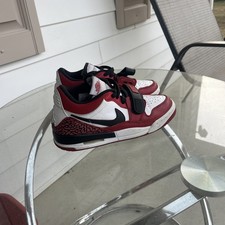 Jordan Legacy 312 Low Gym Red / White Black Sz 5.5 Y