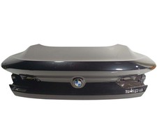 Capot BMW 840