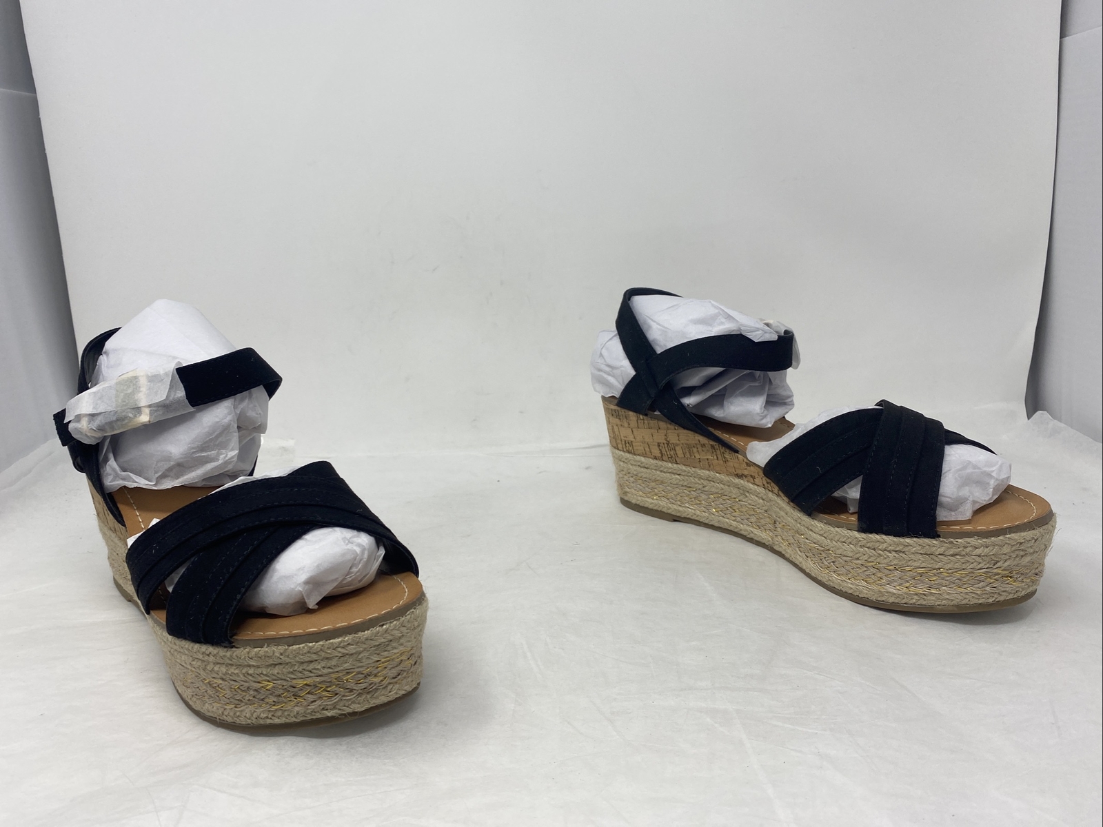 Женские сандалии Fergalicious на платформе с ремешком на щиколотке черного цвета, размер 11 М, США