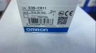 New in box New Omron E3S-CR11 Photoelectric Switch Sensor