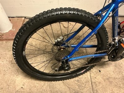 Cannondale F7 MTN Bike,LargeFrame,26”Wheels,Disc,never in rain,mud