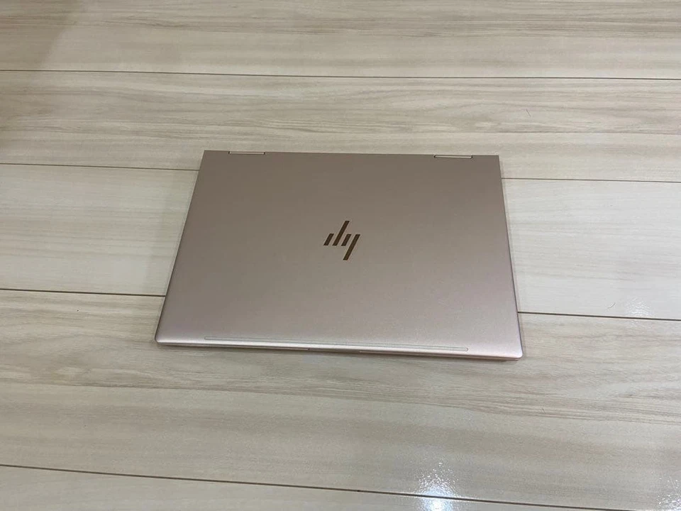 HP Spectre x360 Core i5 256GB SSD 8GB 13" Touch 2-in-1 Rose Gold Laptop - Image 3 of 3