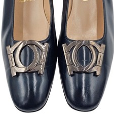 Vintage Salvatore Ferragamo Women 10AAA Navy Blue Patent Leather Dress Pump Heel