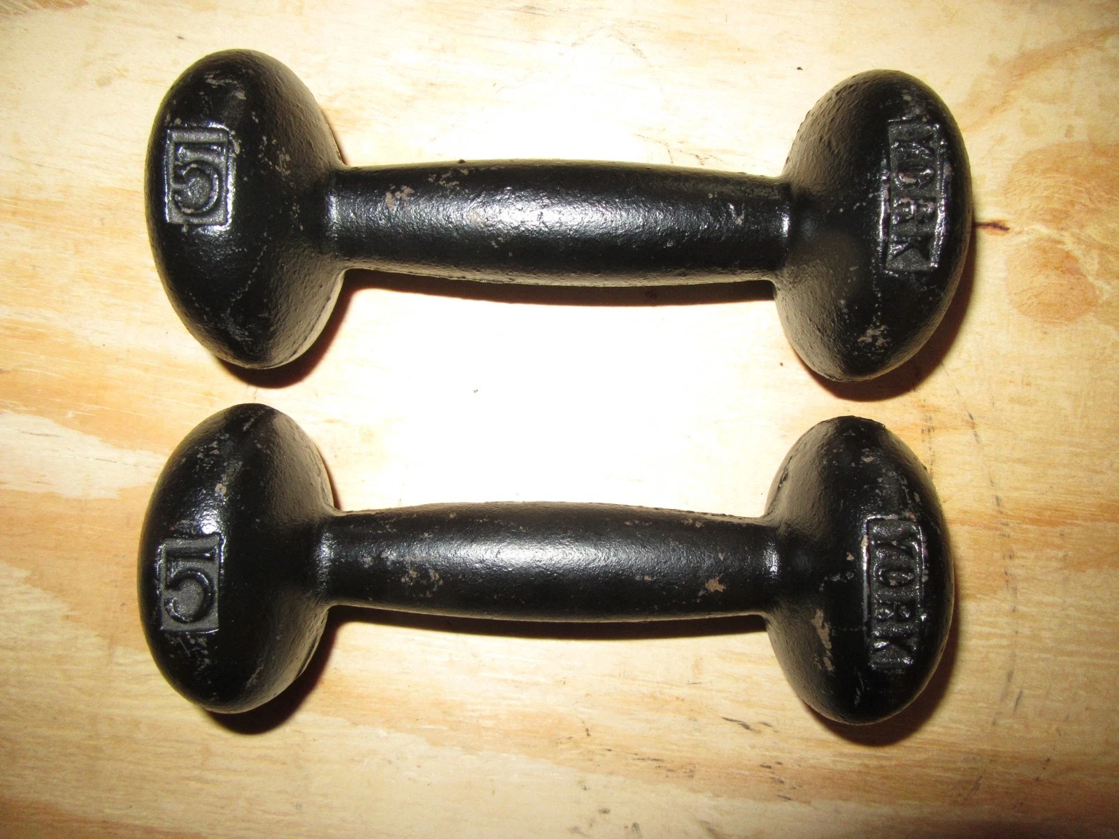 Vintage YORK 5 Pound Bun Dumbbell Set
Opens in a new window or tab