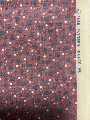 VTG 1988 Pattern Rights Inc Fabric Blue Hearts In Mauve 82in x 46in Cotton NOS