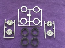 1947 Chevrolet WHEELS & TIRES from Moebius / Galaxie 1:25 Model Kit 46 47 48