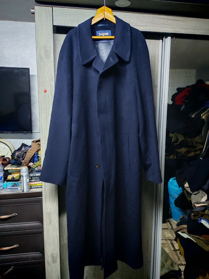 Vintage Bugatti Wool Angora Cashgora classic raglan navy over coat 52L 2XL - Image 2 of 4