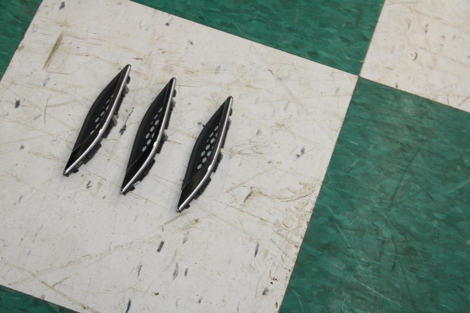 14-19 Ghibli Chrome Front Driver Side Left LH Fender Grill Grille Set 3x OEM WTY