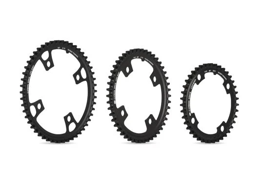 Gates Carbon Drive CDX, 4 brazos, 104 mm, 39-46-50-55 dientes, polea Expedition