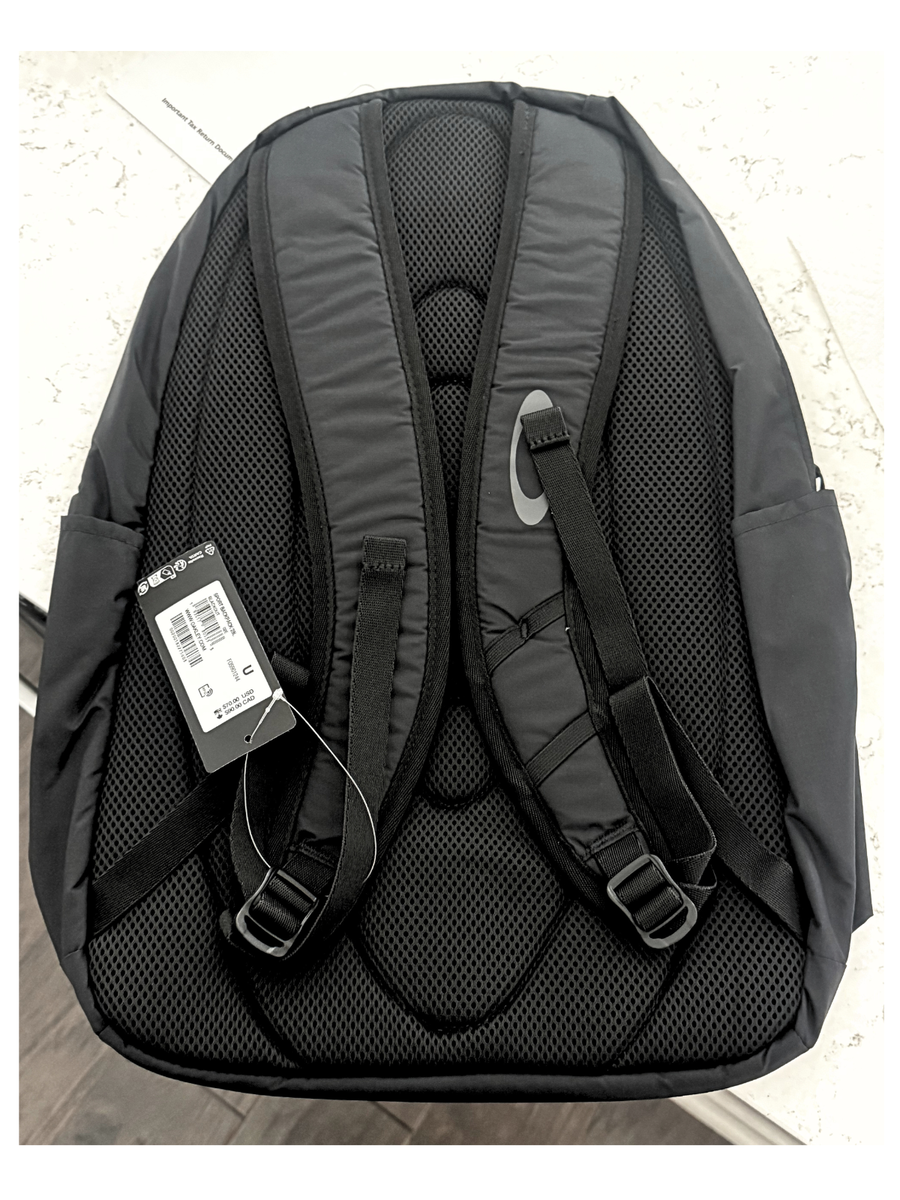 Oakley Backpack 28 L NWT | eBay Oakley Backpack 28 L NWT | eBay
