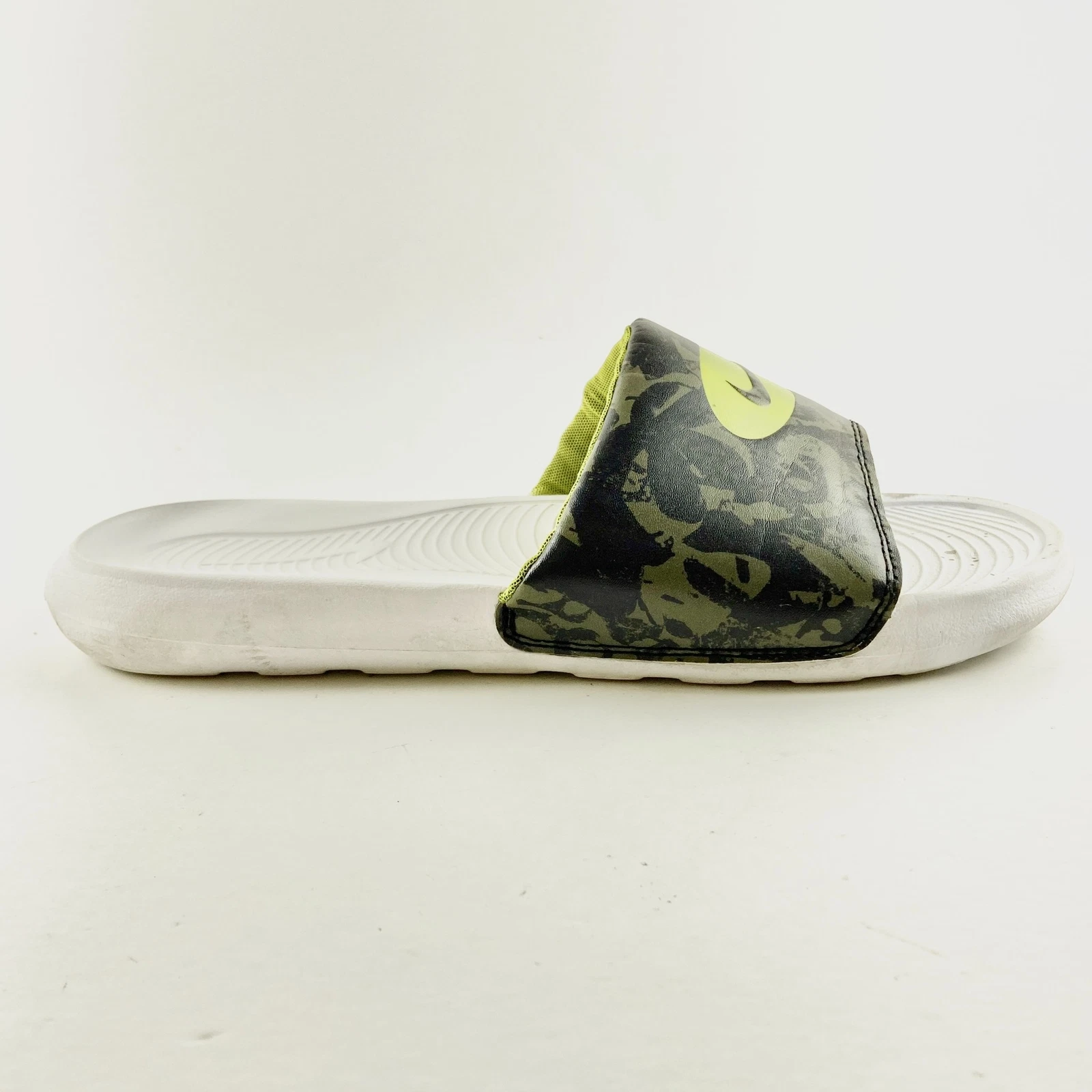 Nike Victori One CN9676 201 sandalo slip on casual mimetico oliva US 10 slides