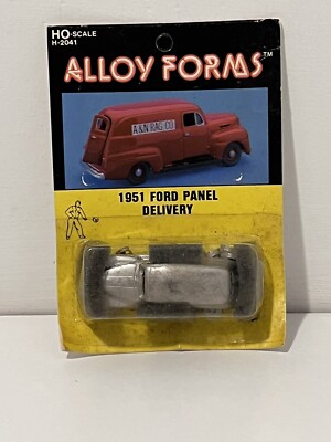 Alloy Forms H-2041 HO 1951 Ford Panel Delivery Die Cast Kit - New~CL