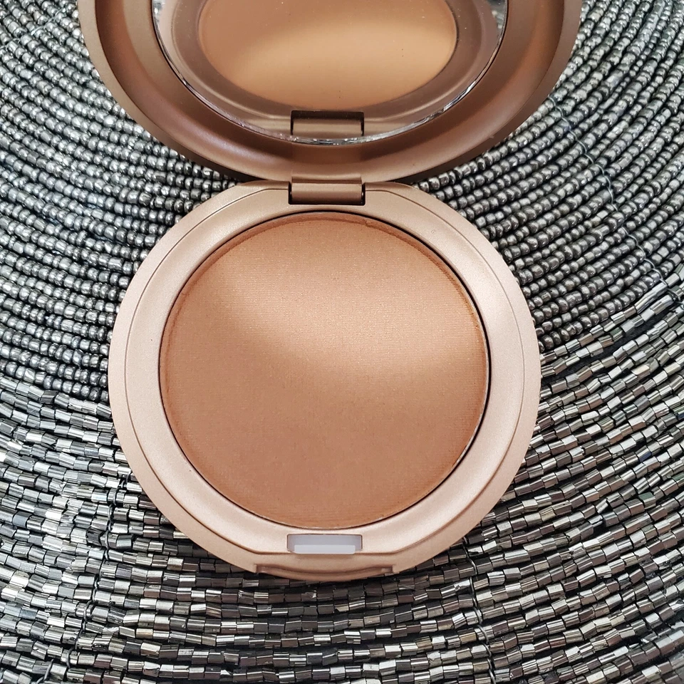 NEW Stila Sun Bronzer Powder In SHADE 01, 0.19oz Full Size, RARE, Poudre Soleil - Image 2 of 4