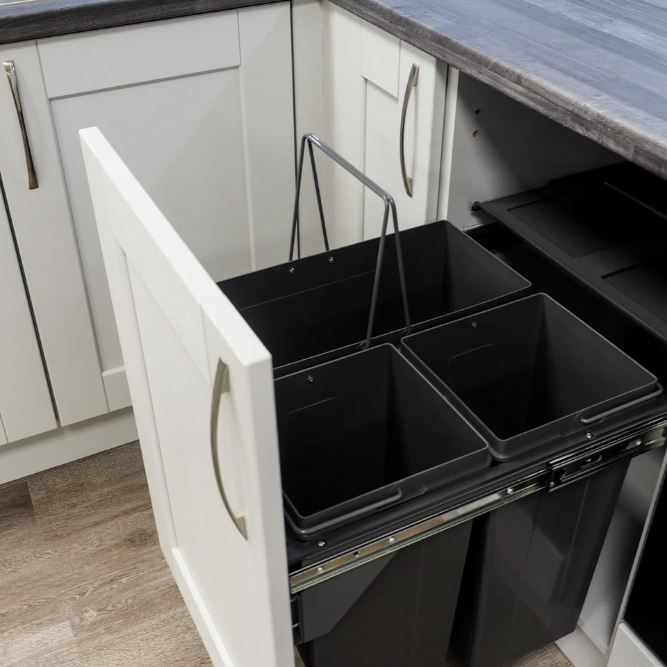 68L Integrated Pull Out Kitchen Waste & Recycling Bin for 500mm Cabinet 68 Litre - Image 3 of 4
