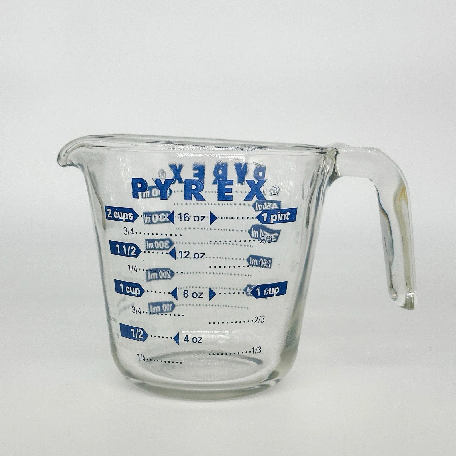 Vintage Pyrex 2 Cup Blue Lettering Measuring Glass Cup 500mL 16oz Made in USA