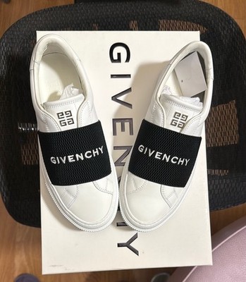 Givenchy Elastic Band Detail Sneakers BE0029E1BC 116 Size 37
