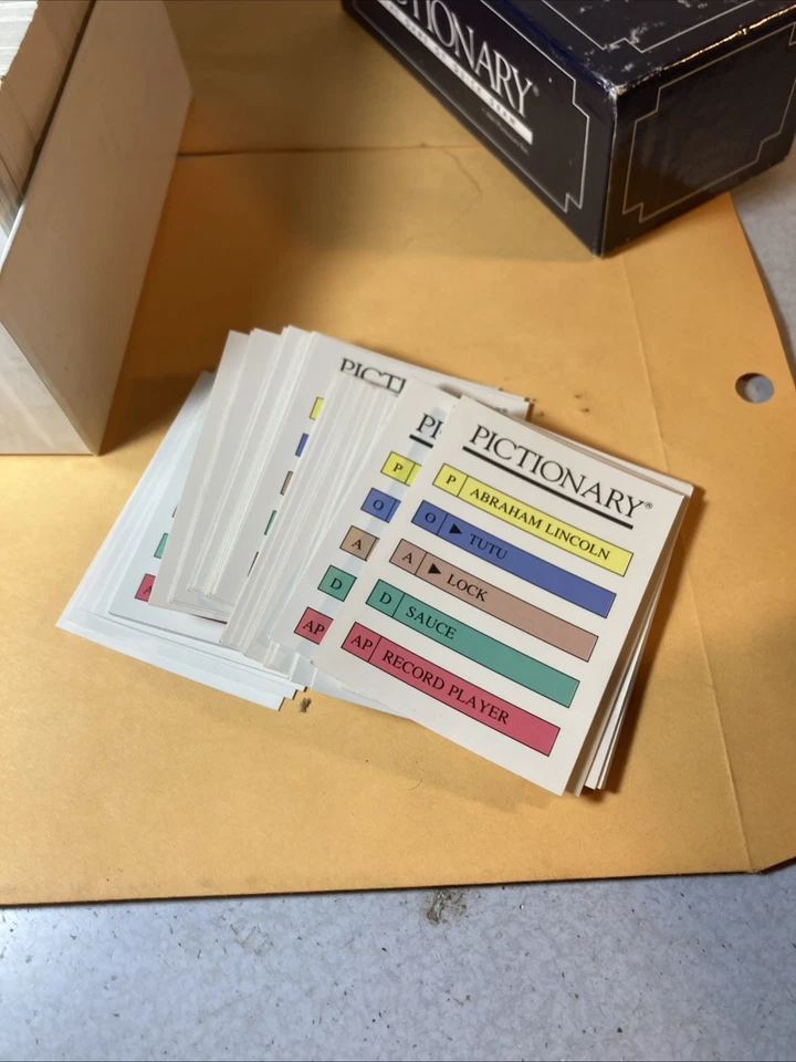 1985 Pictionary Game Replacement Parts Card Set - Image 3 of 3