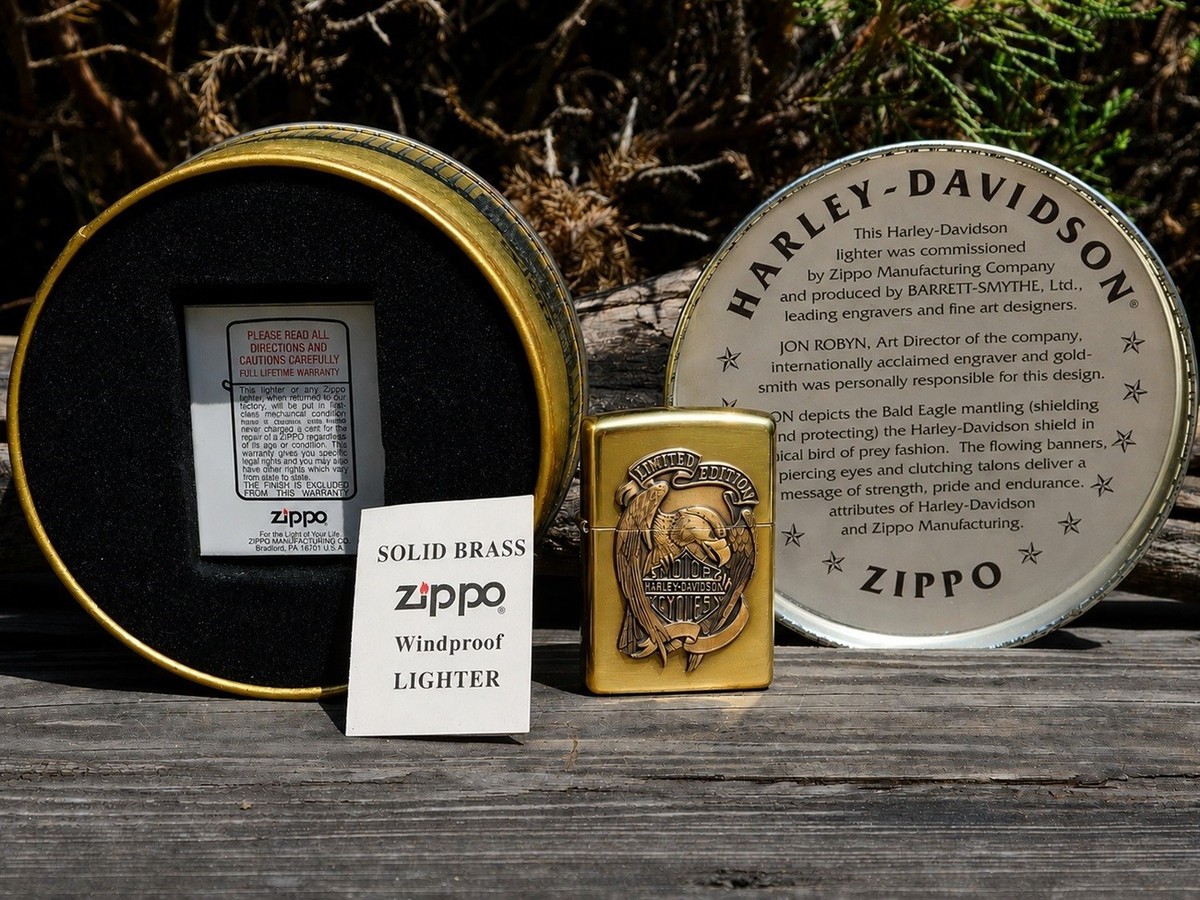 Harley Davidson Limited Edition Zippo Lighter - Barrett-Smythe