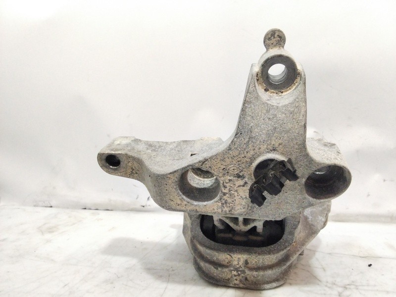NO REF engine mount DACIA DUSTER AMBIANCE 4X2 2010 1825454