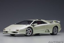 Lamborghini Diablo SE JOTA - Balloon White - 1:18 - Autoart (79141)