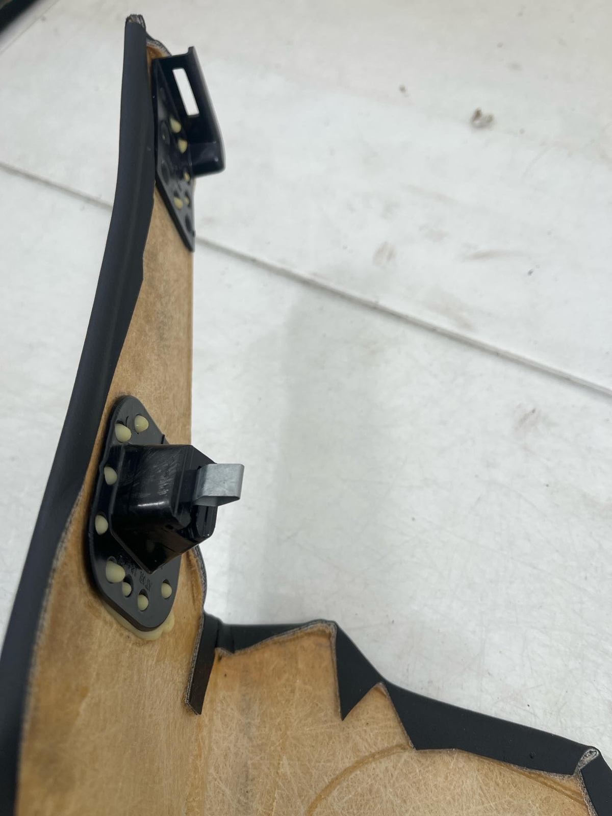 RH PASSENGER SIDE SILL TRIM PANEL 4T1854904E LAMBORGHINI HURACAN 19