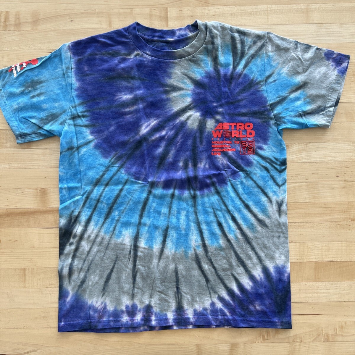 Tシャツ・カットソー Travis Scott Astroworld Manifestation Tee Tie Dye SS 19 2019 Travis Scott Astroworld Houston 2019 Official Souvenir Tee