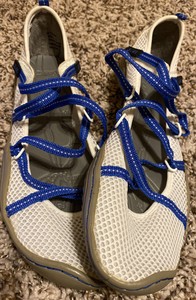 all terra traction shoes