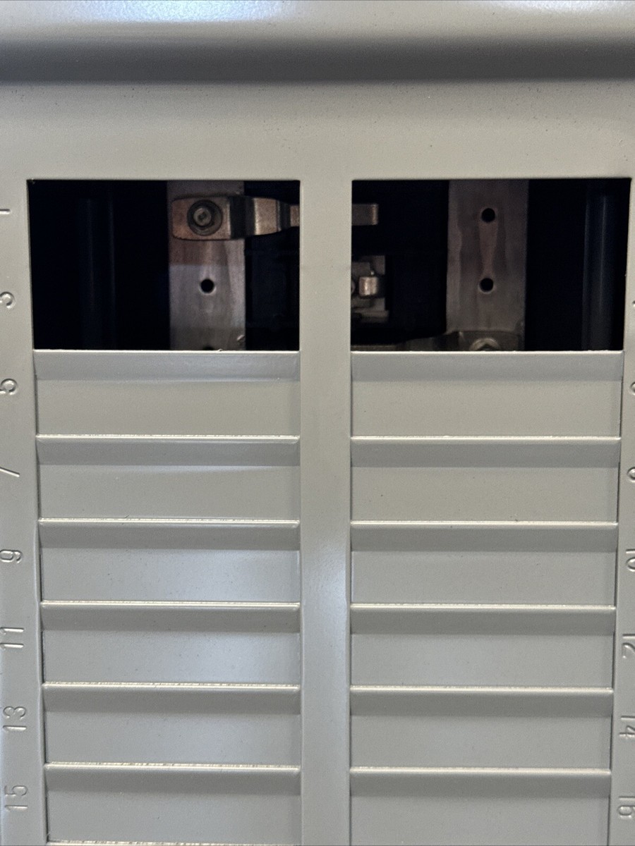 Square D QO442L225 3-Phase 208Y/120V 240V 225A 42Space Load Square D QO442L225 3-Phase 208Y/120V 240V 225A 42Space Load