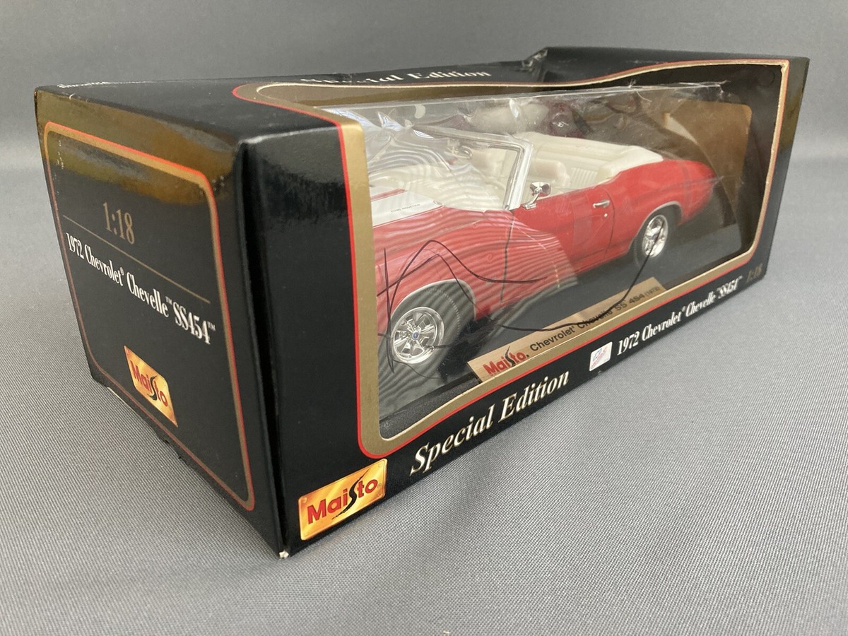 Maisto Special Edition 1972 Chevelle SS454 Convertible 1/18