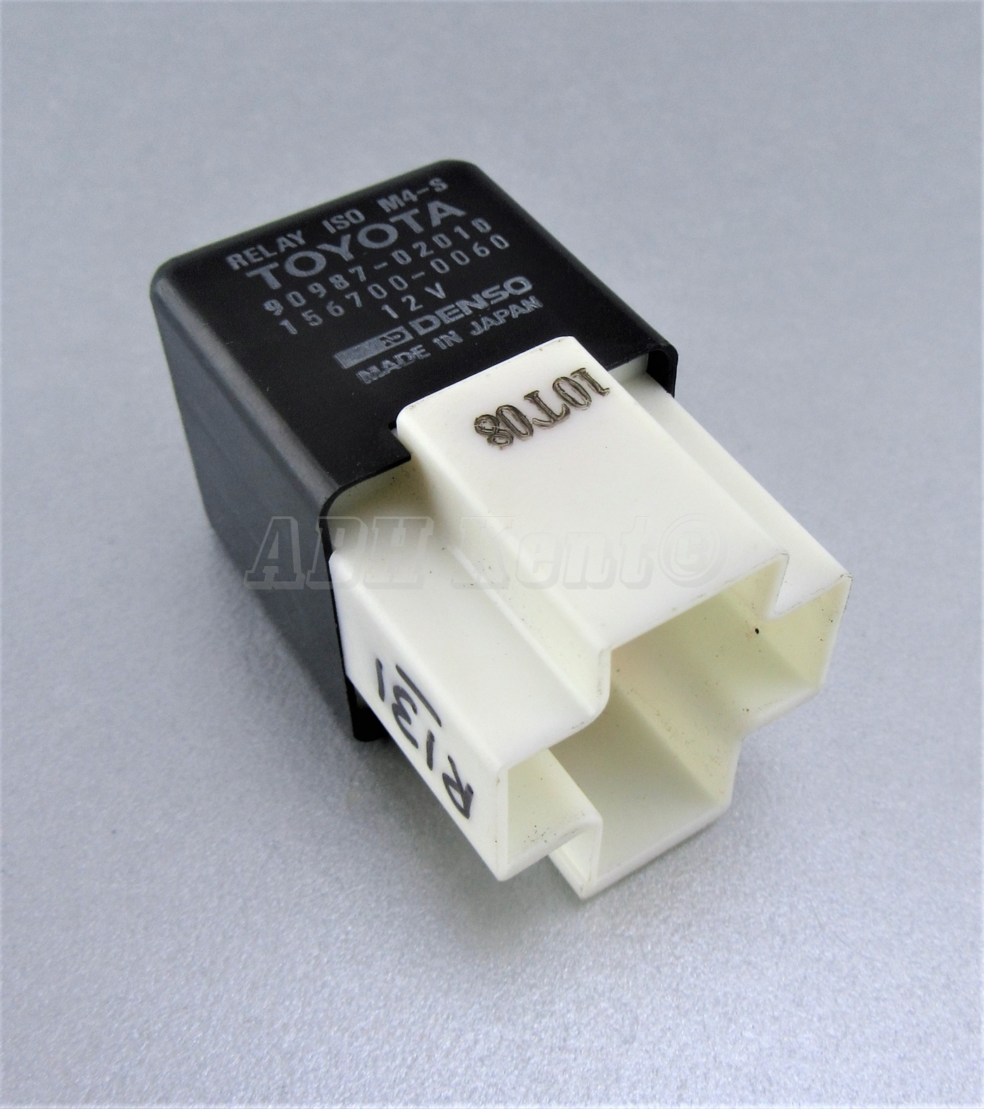131Toyota/ Lexus 4Pin Black Relay 9098702010 Denso 1567000060 ISO