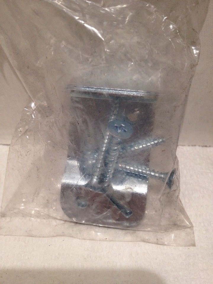 Universal Mount Roller Shade Bracket by Levolor/Kirsch/NewellLOT OF 3