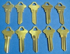 LOT OF TEN ilco LOCKSMITH SC1 KEY BLANKS FITS SCHLAGE SOLID BRASS (10 KEYS)