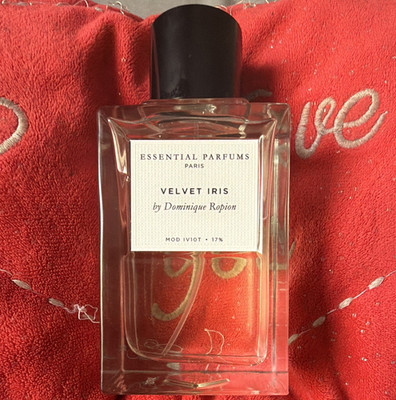 Essential Parfums Velvet Iris Parfüm Sprayflakon 100 ml Normale Größe
