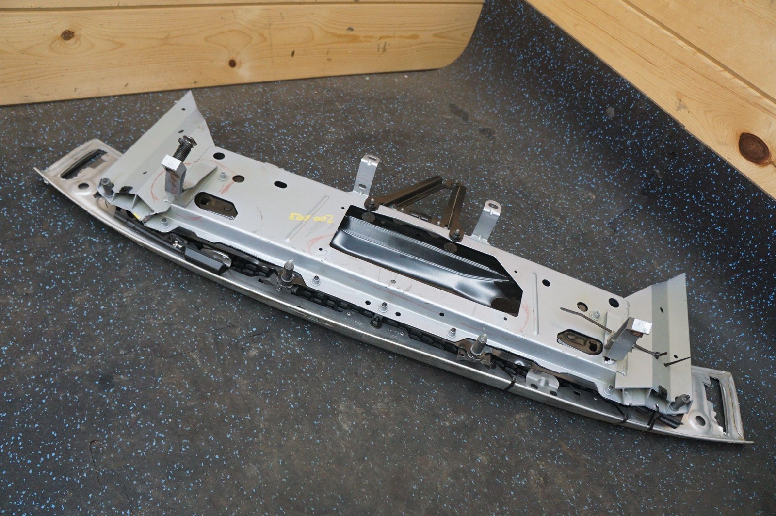 Front Underbody Skid Plate Undercarriage OEM 4S0825101A Audi R8 2016+ *Note*