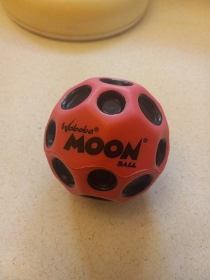 Waboba Moon Ball: pink blsck