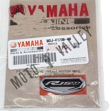 Piezas genuinas Yamaha Yamaha R15M V4 emblema del tanque de combustible logotipo 3D BDJ-F173B-00