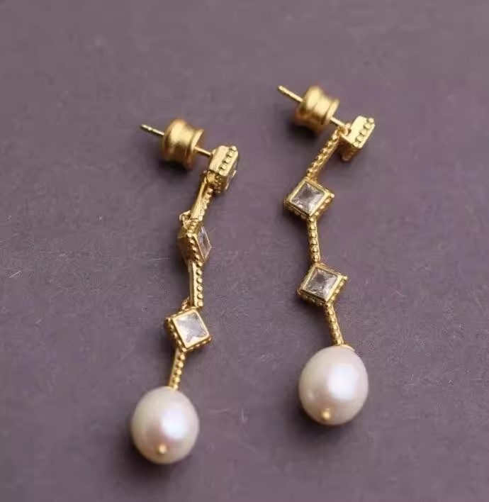 Julie Vos Marbella Pearl Drop Earrings Gold Plated