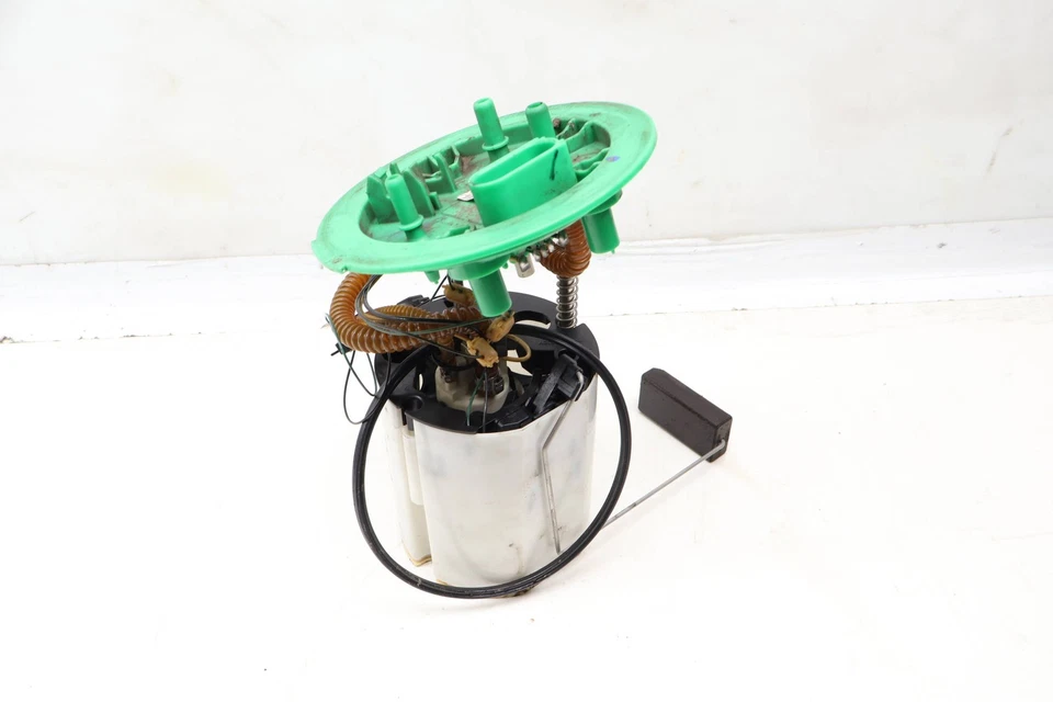 AUDI A6 QUATTRO 2005-2011 - Conjunto de bomba de combustible en tanque 4F0919051BD Foto 2 de 4