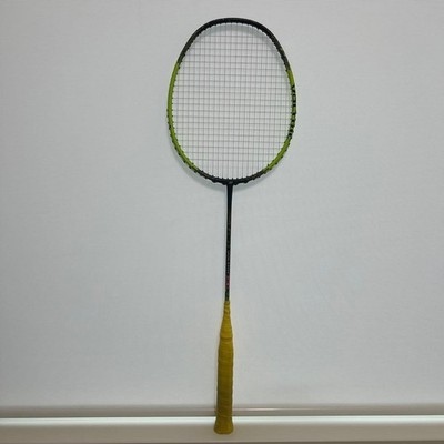 Yonex Voltric 30 5U5G Black X Lime Green Discontinued