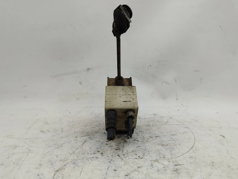 DISTRIBUTORE DEL FRENO / 2443474 PER RENAULT KANGOO EXPRESS FC0/1_ D 65 1.9 F - Immagine 3 di 4