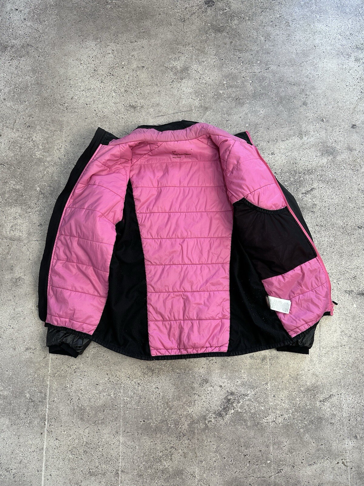 Peak Performance Women’s Puffer Jacket Primaloft … - image 8