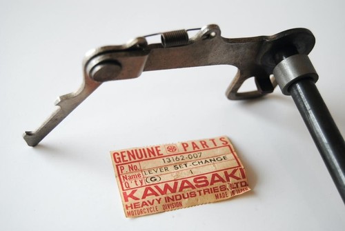 Kawasaki S2, G3, G31M, G3SS & G3TR - NOS - Gear Change Lever Set - 13162-007 - Picture 5 of 6