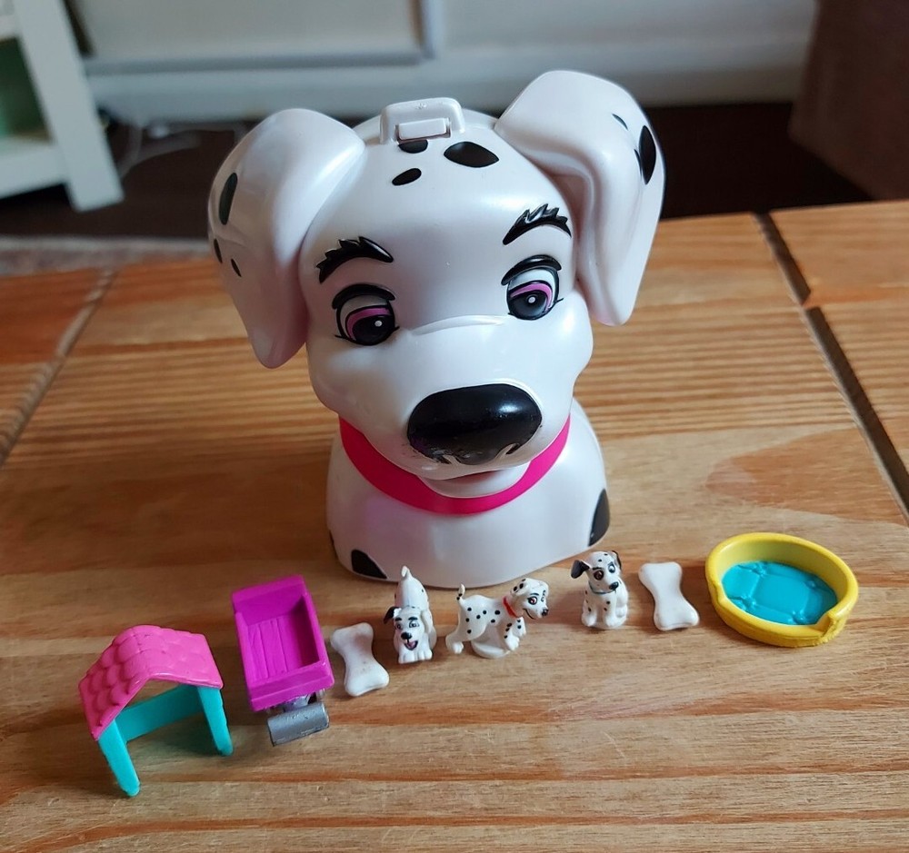 Vintage Polly Pocket Disney 101 Dalmation Portrait Playset 97% Complete. Rare
