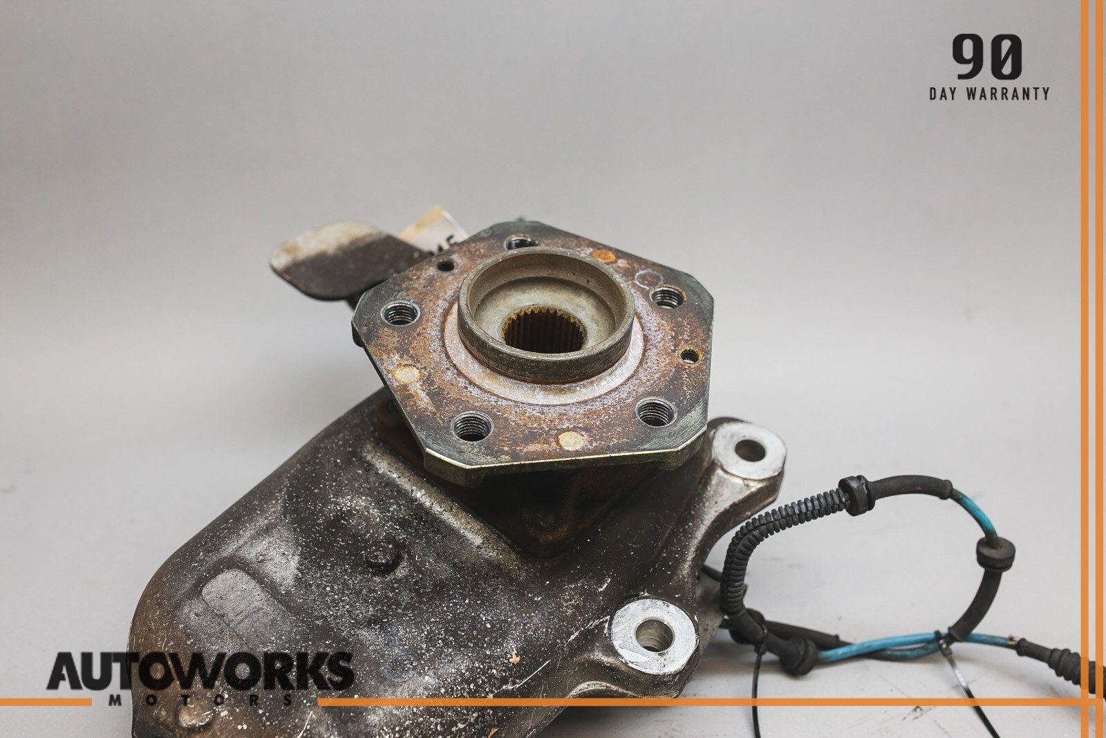 03-08 Maserati Quattroporte M139 Front Left Spindle Knuckle Carrier w/ Hub OEM