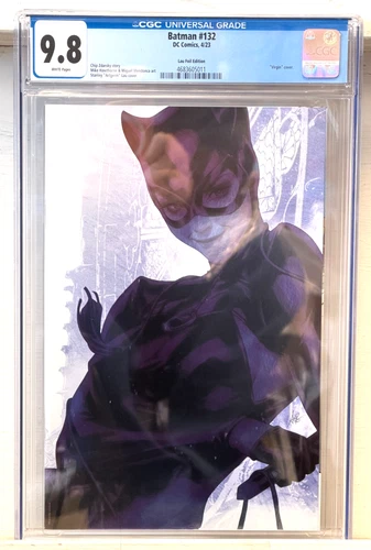 Batman #132 foil virgin variant CGC Universal Grade 9.8 2023 DC Comics