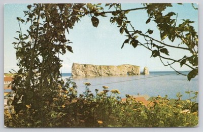 Percé Rock Quebec Canada 1966 Vintage Postcard Unic H.V. Henderson