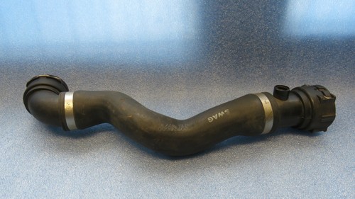 BMW E39 E38 - Kühlwasserschlauch Schlauch Rohr / RADIATOR Hose / 20928680 SWAG